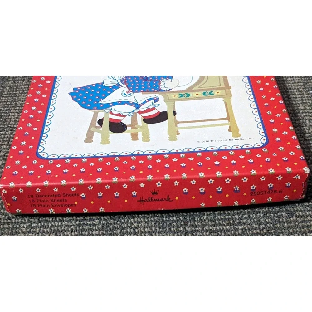 Vtg 1976 Raggedy Ann Stationery Set by Hallmark Bobbs- Merrill Paper Envelopes